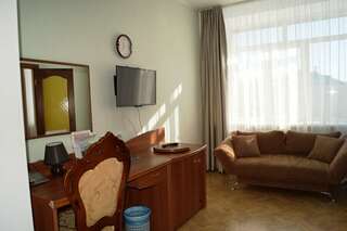 Гостиница Жемчужина Севера Вельск Двухместный номер с 2 отдельными кроватями-4